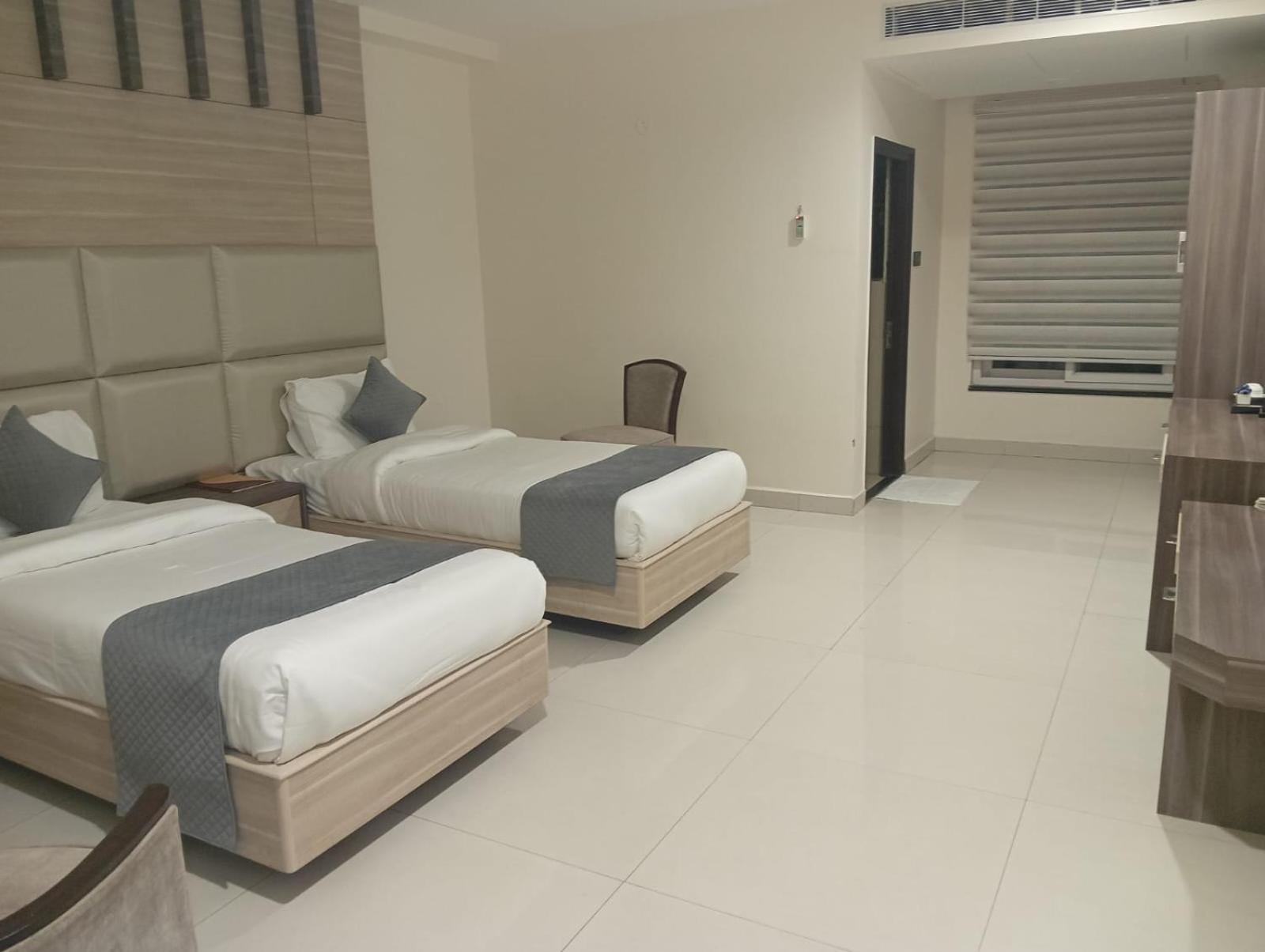 Hotel Pt Moolraj Residency Una  Exterior foto